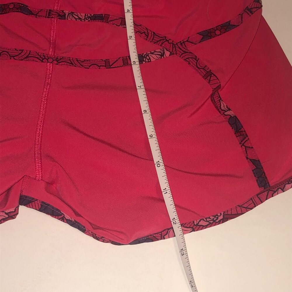 Lululemon Tracker Short Boom Juice Prisma Multi Guava Lava Cranberry Size 4 - Picture 4 of 6